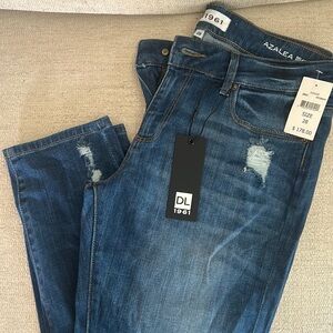 DL Smart Denim Azalea Relaxed Skinny Jeans